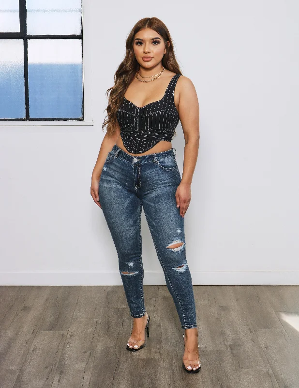 Huge Savings Destructed Skinny Mid Rise Ankle