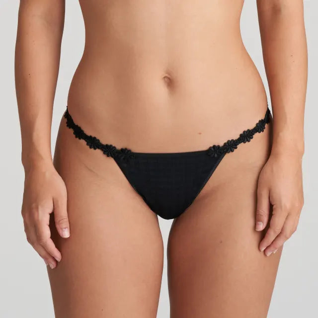 Exclusive Preview Avero G String | Black