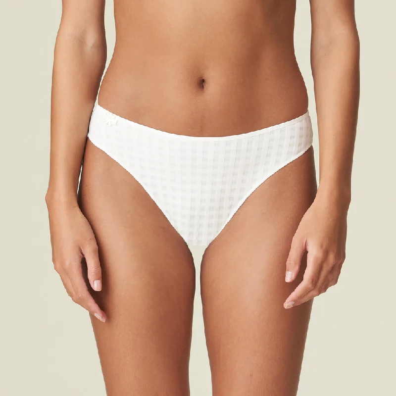 Weekend Deals to Make You Happy Avero Rio Brief | Natural