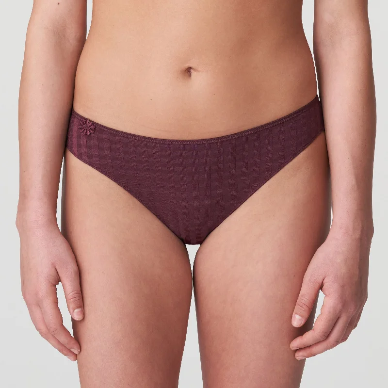 Half Price Avero Rio Brief Wine