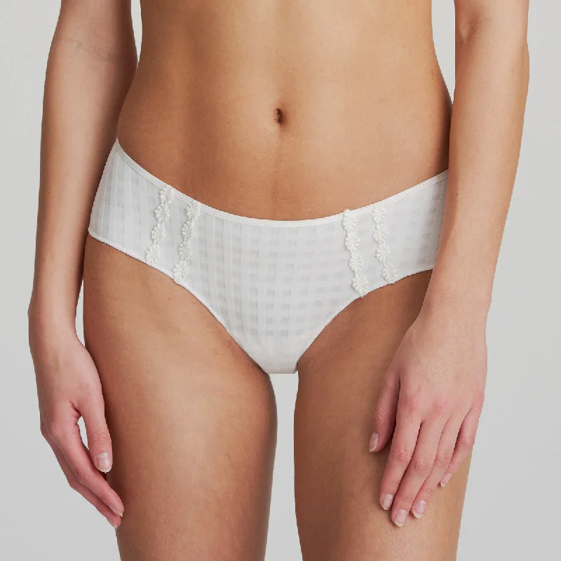 Incredible Offers Avero Hotpant | Natural