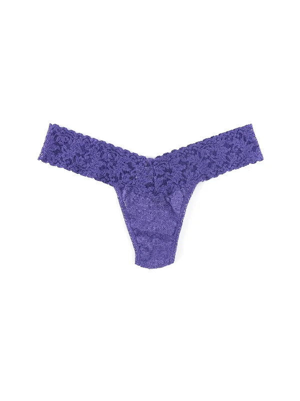 Weekend Shopping Bliss Signature Lace Low Rise Thong African Violet Purple