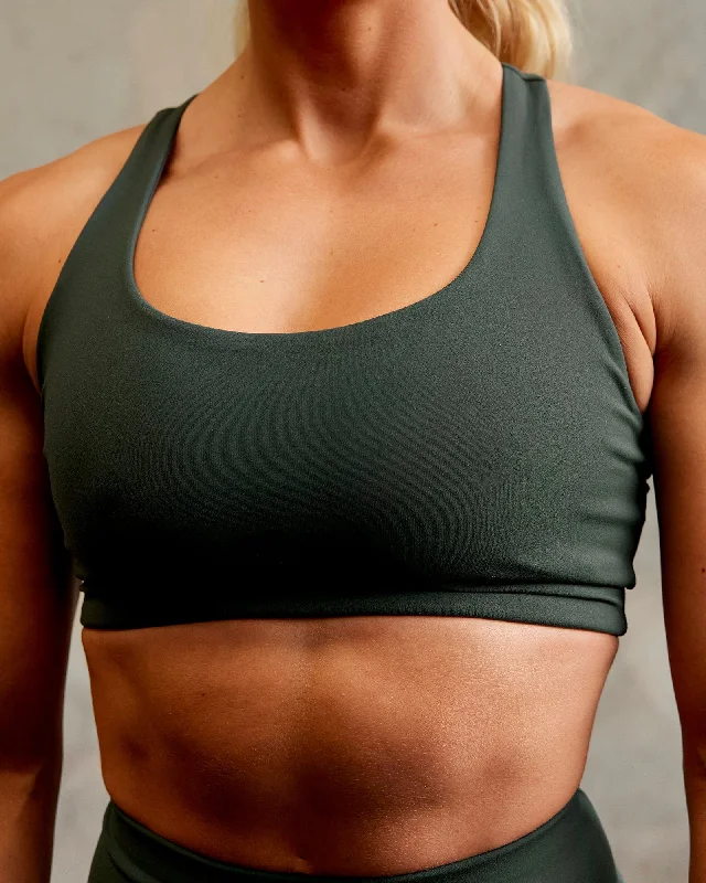 Weekend Deals That Please Ace Long Line Bra - Vital Green