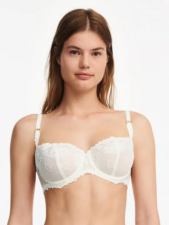 Unbeatable Deal Chantelle Champs Elysées Demi Bra