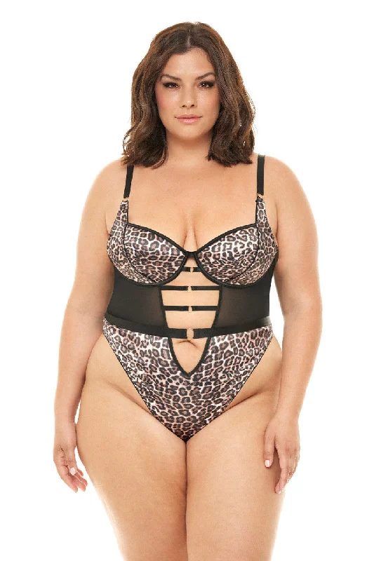 Closeout Curvy Journee Leopard Teddy
