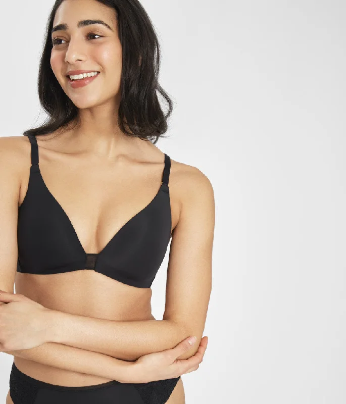 Can't Miss The Flex No-Wire Bra: Jet Black