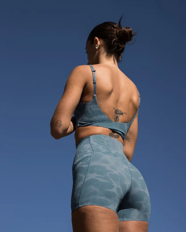 Huge Discounts Twist Sports Bra - Tranquil-Elemental Blue