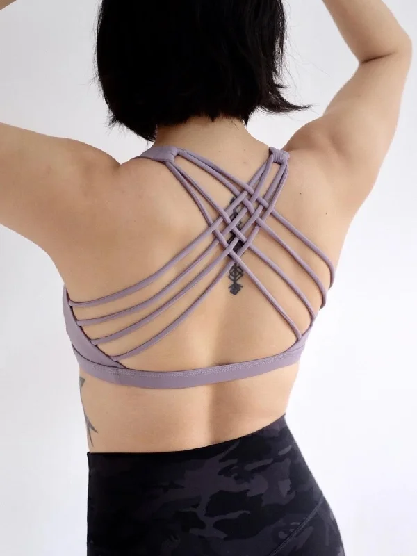 Extra Savings Zone In *Lite Sports Bra in Cloud (only XS left)